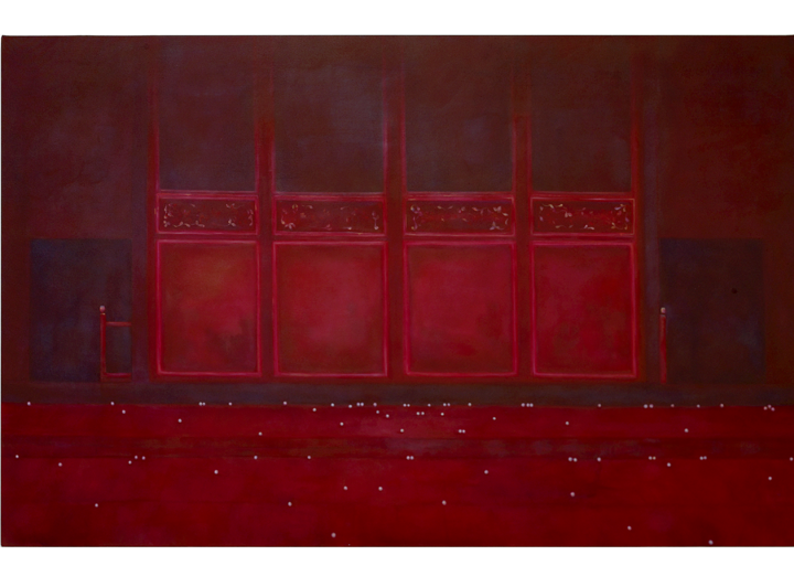 scattered pearls in the courtyard